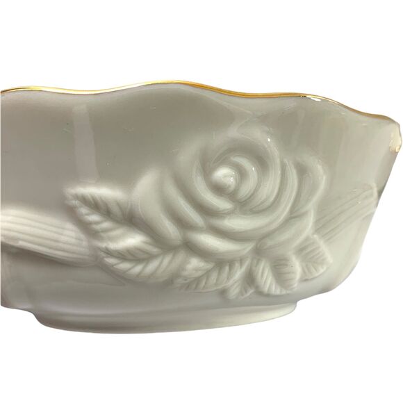 2 Lenox Bowls Ivory Embossed Rose Floral Scalloped Edge Handcraft Goldtone Trim‎ - Picture 8 of 9